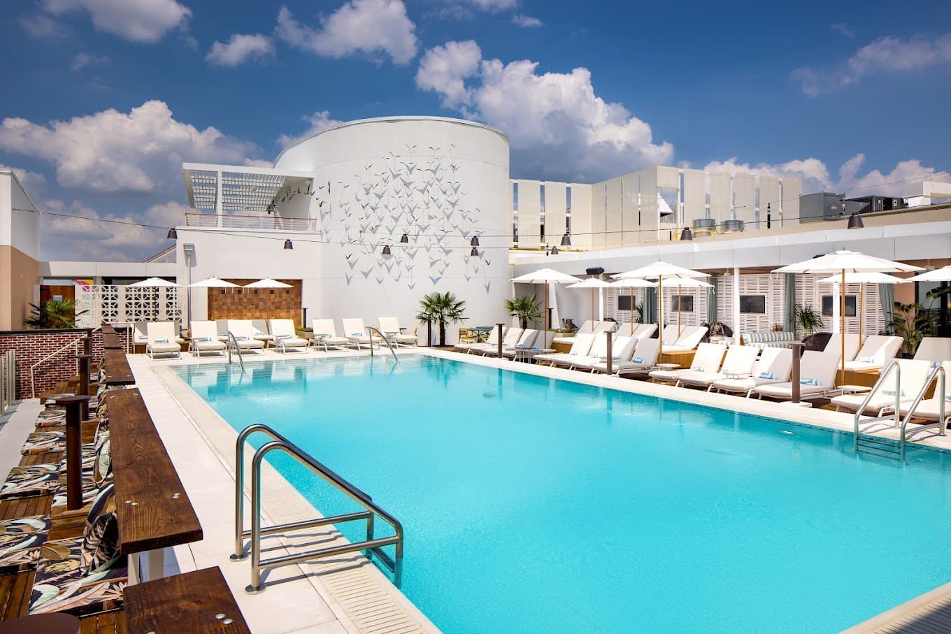 Daytime at the rooftop pool at Retreat by TGS